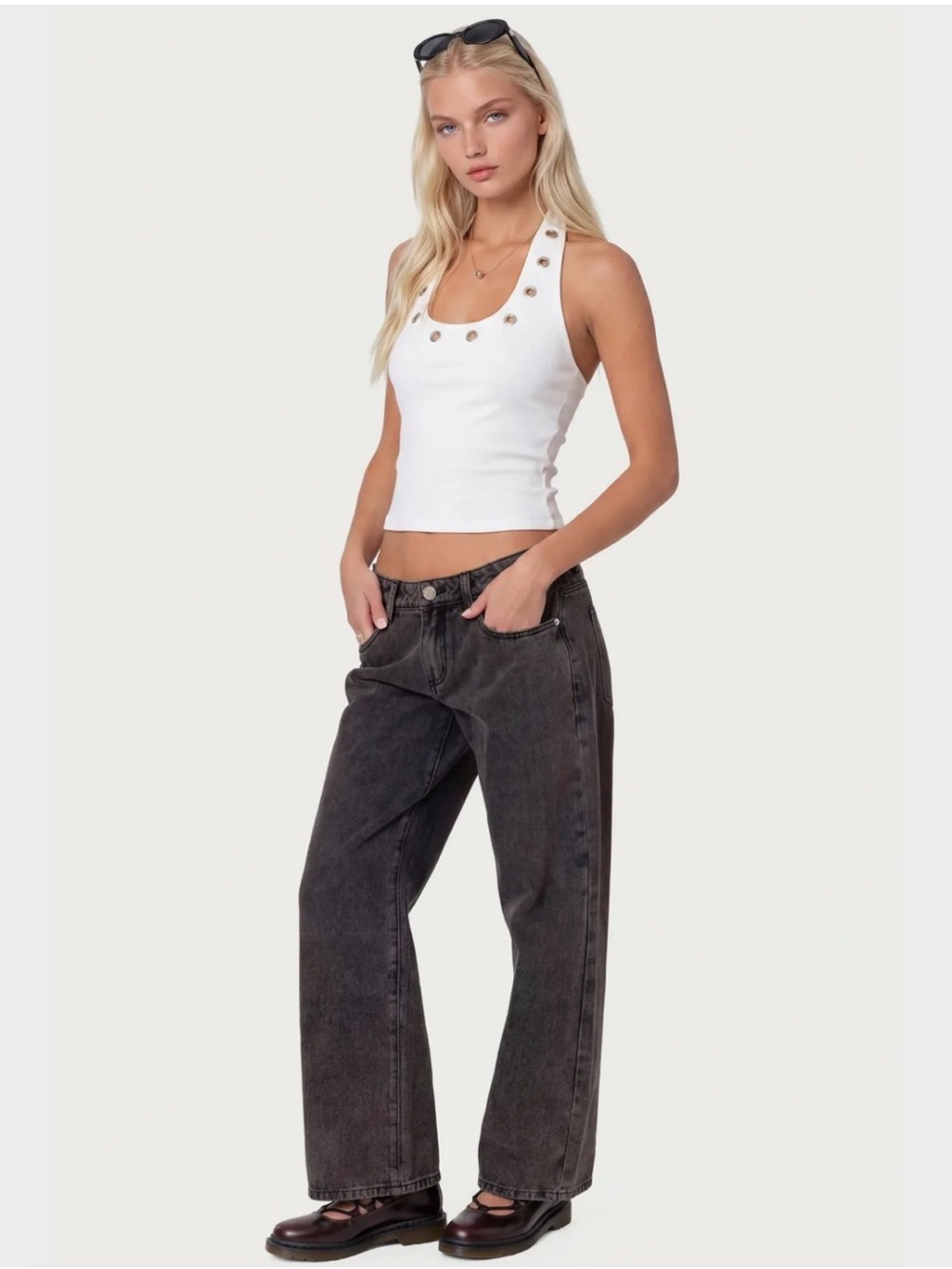 Edikted Petite Raelynn Washed Low Rise Baggy Jeans